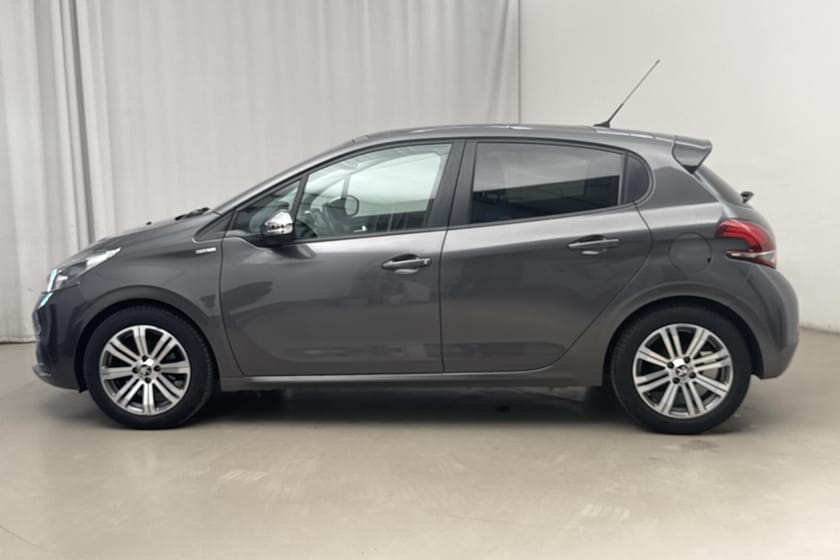 Bild 2 av Peugeot 208 PureTech 5dr (82hk) Style Panorama