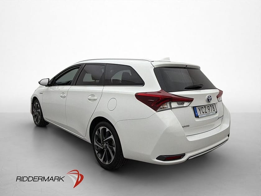 Bild 5 av Toyota Auris Touring Sports Hybrid Active Plus Kamera Adaptiv-F 2-Brukare