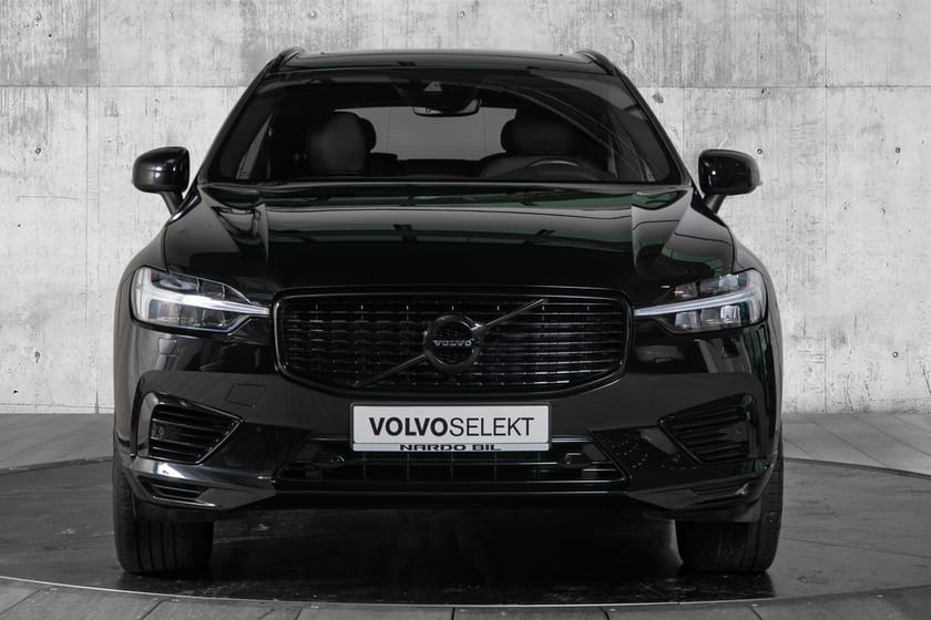 Bilde 4 av Volvo XC60 RECHARGE T6 R-DESIGN AWD/H&K/Pano/Krok/Skinn