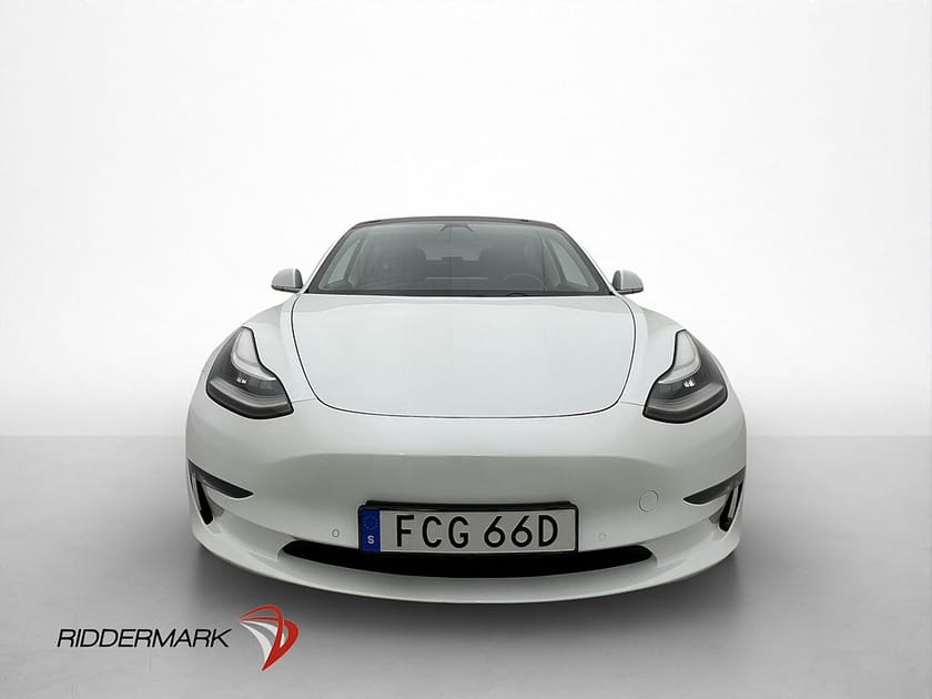 Bild 2 av Tesla Model 3 Performance Pano Navi Skinn Kamera Svensksåld