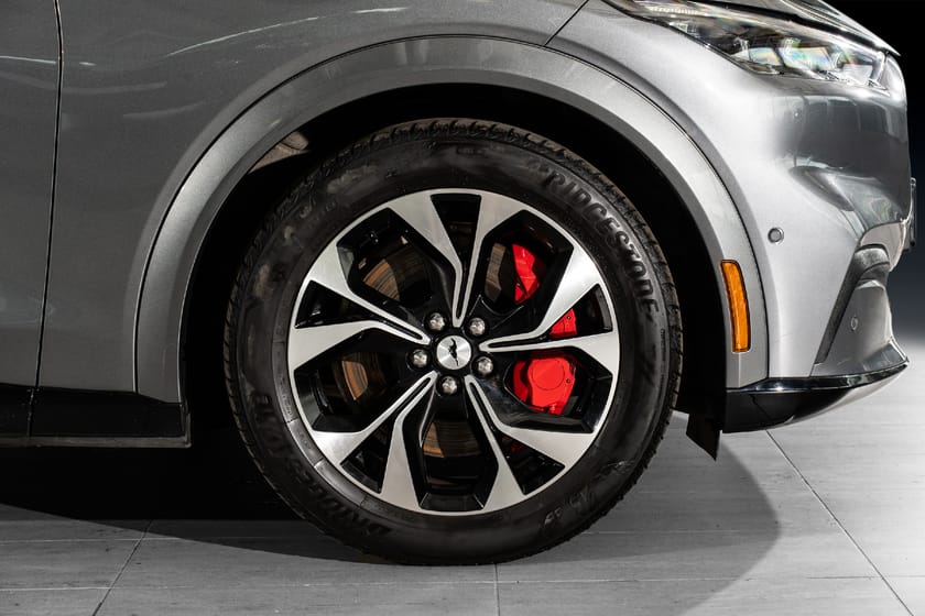Bilde 5 av Ford Mustang Mach-E Long Range AWD LR| Forvarming| Pano| Krok| B&O| 360-Kam| Matrix++