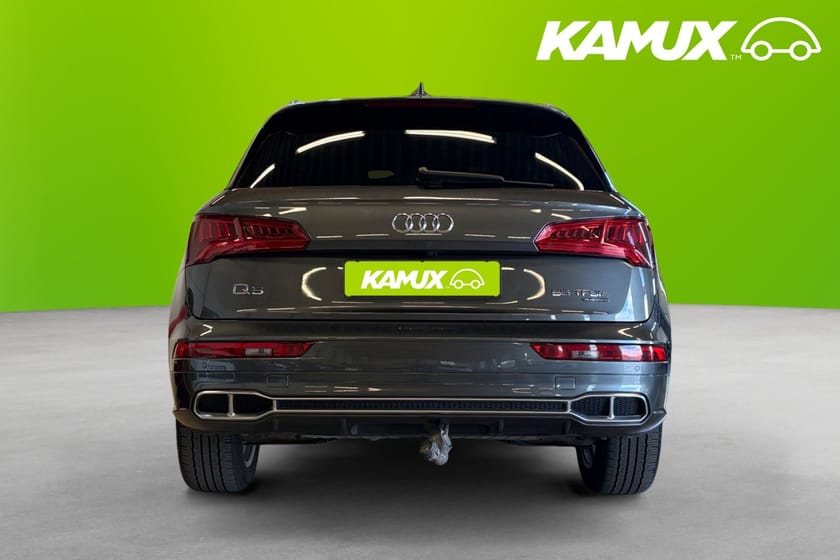 Bild 5 av Audi Q5 55 TFSI e quattro Q S-line 367hk Cockpit Kamera Drag