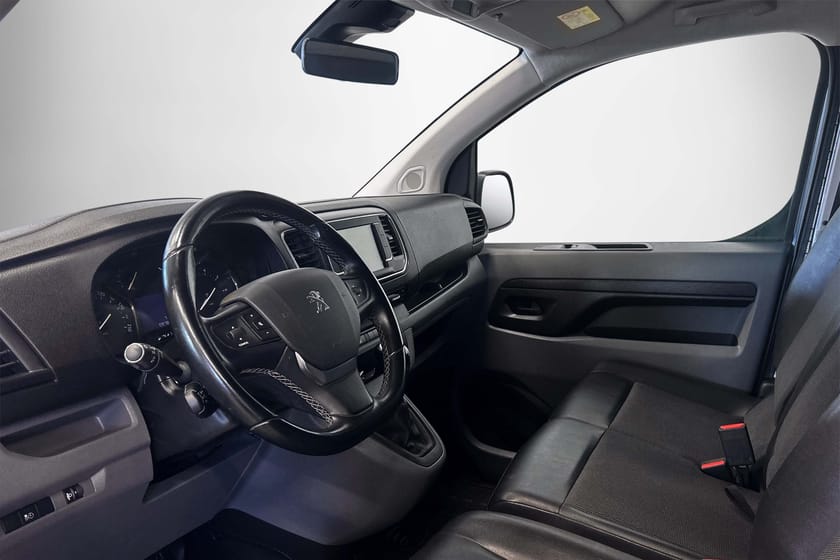 Bild 4 av Peugeot Expert Utökad Last 122HK L3 PRO+ | D-VÄRM | KAMERA | NY KAMREM