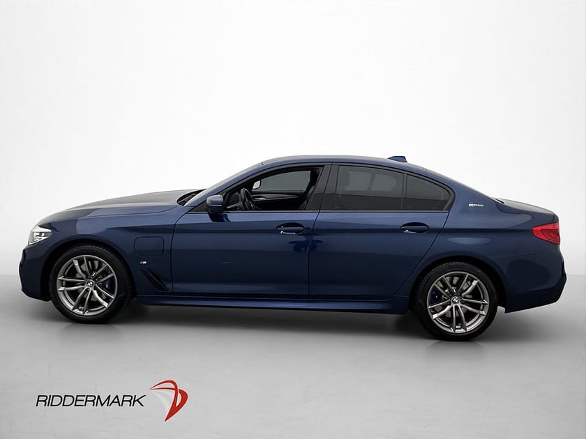 Bild 4 av BMW 530e iPerformance Sedan M Sport Kamera Navi Ambient Rattvärme