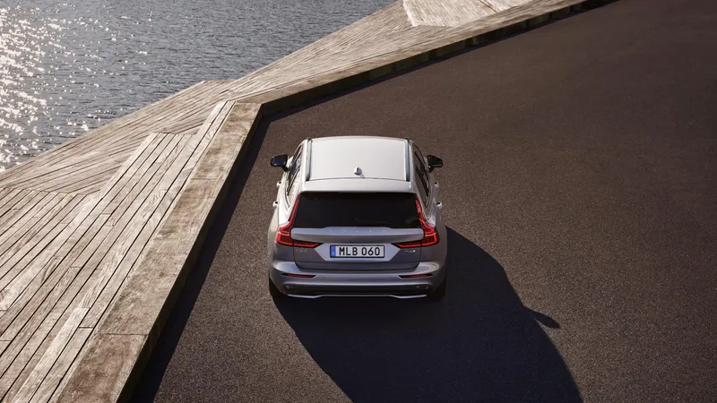 Bild 7 av 18 – Volvo V60 T6 Plus Dark Nordic Edition Dragkrok Plus Nordic Edition
