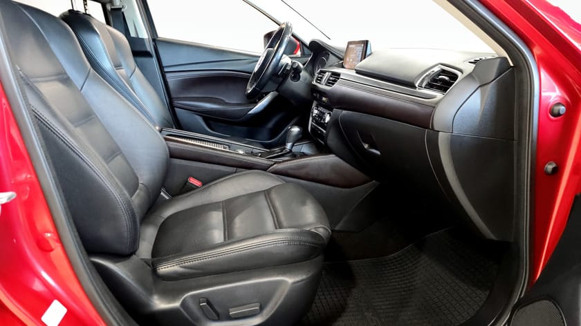 Bild 3 av Mazda 6 Wagon 2.2 SKYACTIV-D AWD / BOSE / Helskinn