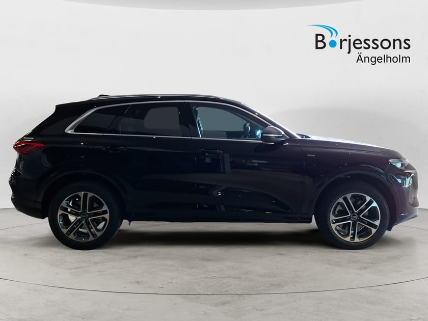 Bild 2 av Audi Q5 e-hybrid quattro SUV 220 KW S TRONIC