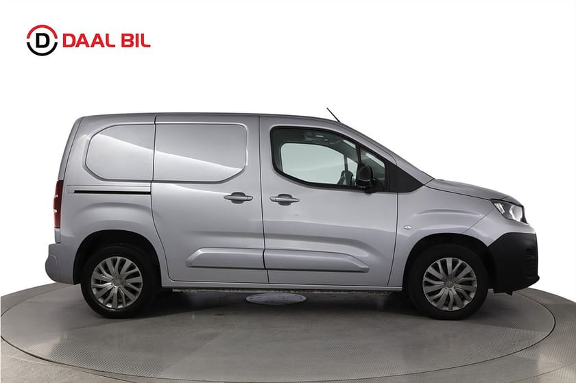 Bild 5 av Peugeot Partner Utökad Last 1.5 BlueHDi 131HK DRAG P-VÄRM FARTHÅLLARE