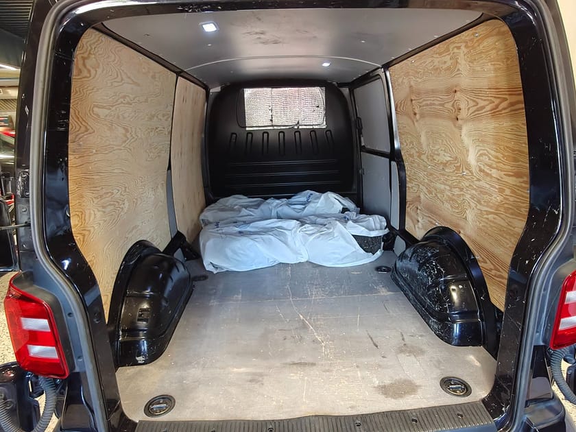 Bild 5 av Volkswagen Transporter T30 2.0 TDI BMT DSG Sekventiell, 204hk