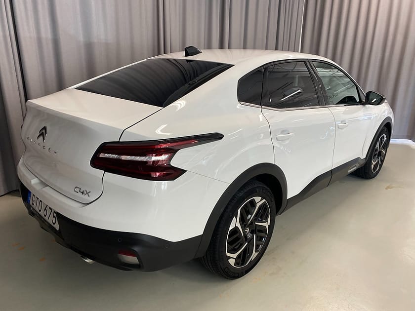 Bild 5 av Citroën C4 X Shine 130hk Automat. Navi, CarPlay, Rattvärme