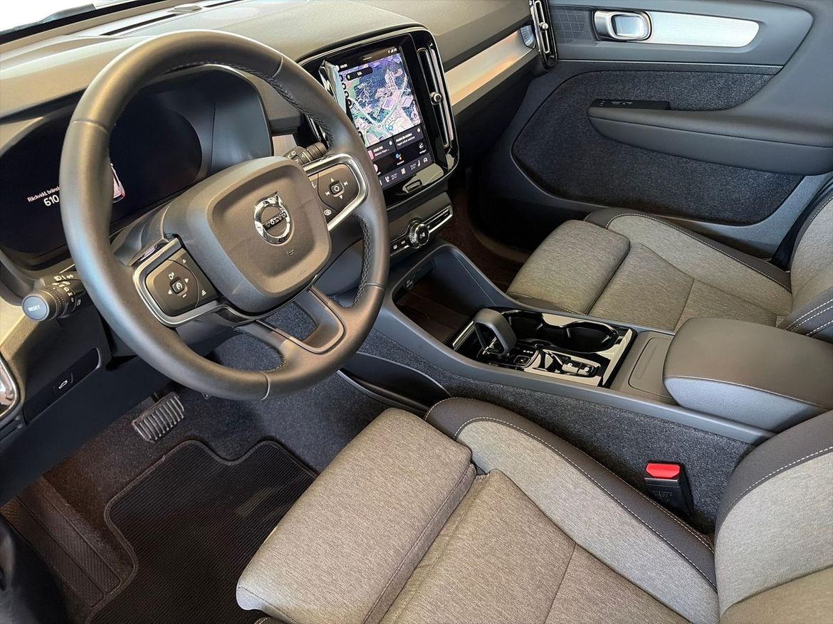 Volvo XC40 2025 - miniatyr 9