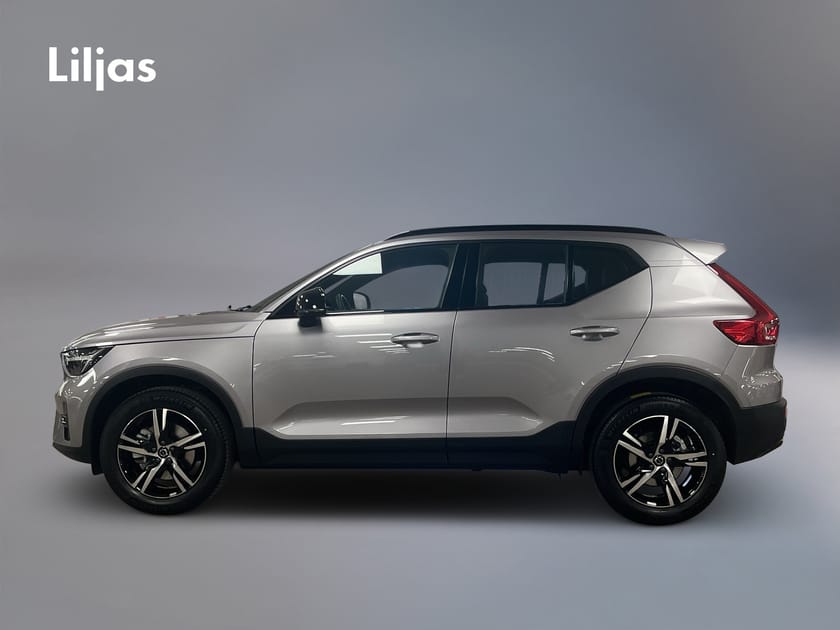 Bild 3 av Volvo XC40 B4 FWD Bensin Plus Dark//Adaptiv Farthållare//Kamera//