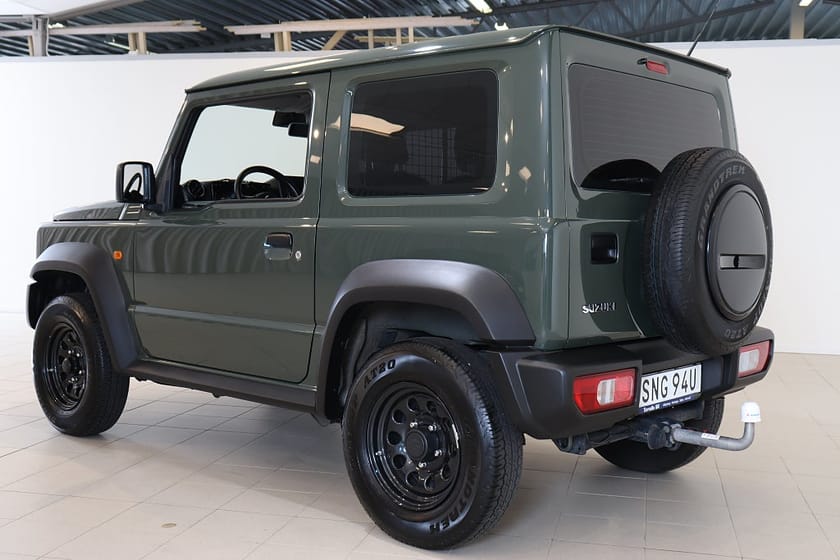 Bild 4 av Suzuki Jimny Torakku 1.5 4X4 102HK Dragkrok Farthållare