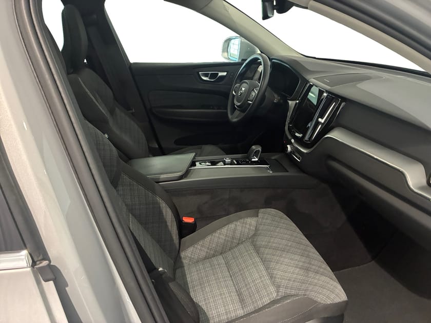 Bild 4 av Volvo XC60 Recharge T6 Core Edition