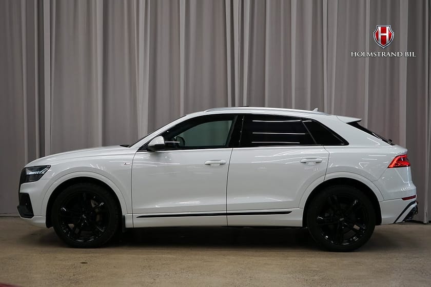 Bild 1 av Audi Q8 50 TDI quattro 286hk S Line B&O Massage Pano Rut-quilt