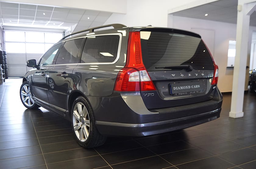 Bild 2 av Volvo V70 D3 Geartronic Momentum Auto Full Servad Ny besiktad