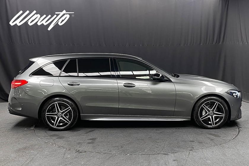 Bild 3 av Mercedes-Benz C 300 T de 4MATIC 4M 313HK AMG /360 /Burmester /Moms