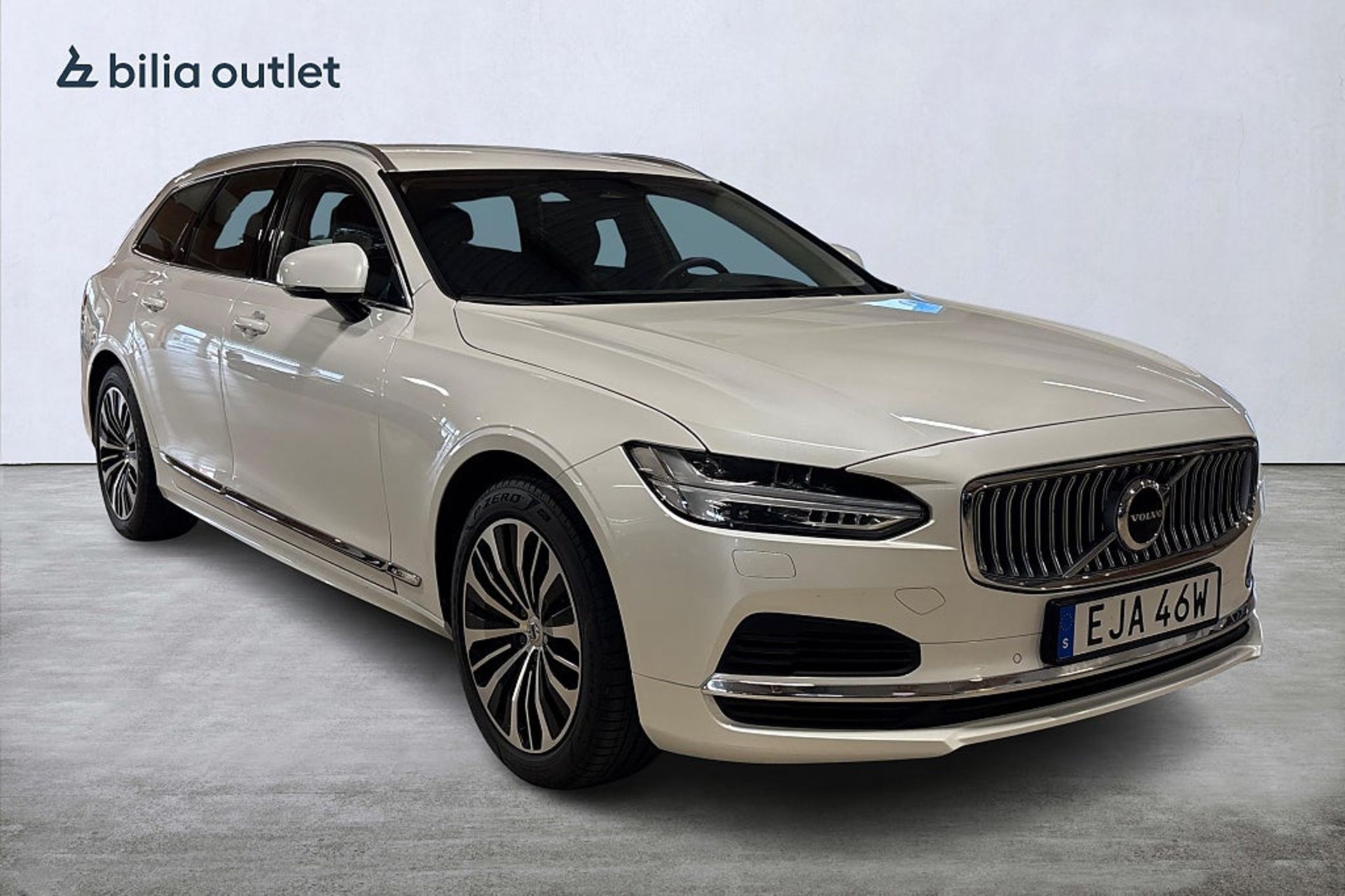 Volvo V90 Recharge T6 AWD Core Edt 2024, bild 4/10