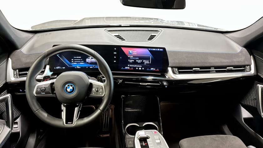 Bild 4 av BMW X1 xDrive25e