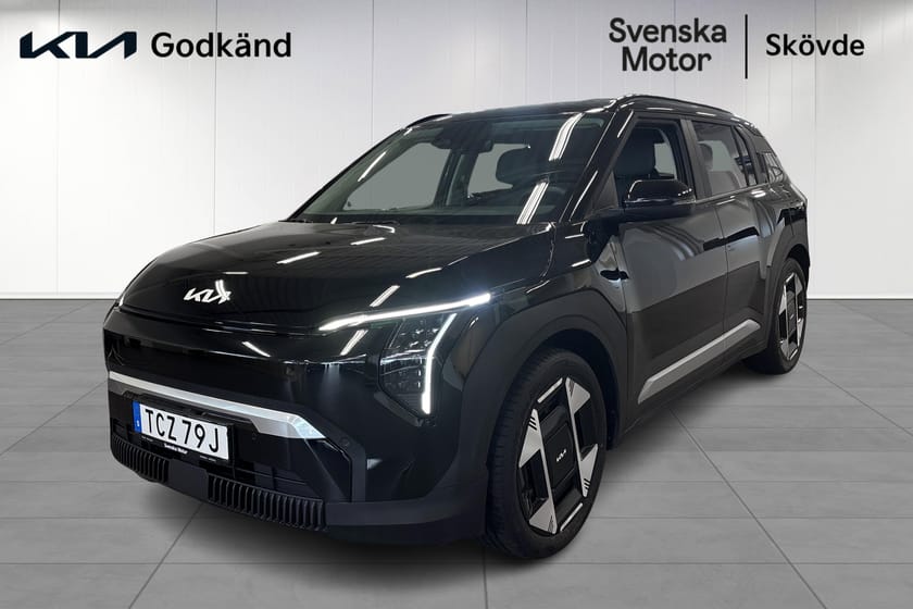 Bild 1 av Kia EV3 Long Range PLUS Range, årsmodell 2025, som endast rullat 1 999 mil.