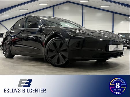 Tesla Model 3 Long Range AWD 498 HK / Leasebar / Premium / Panorama / Ventiler