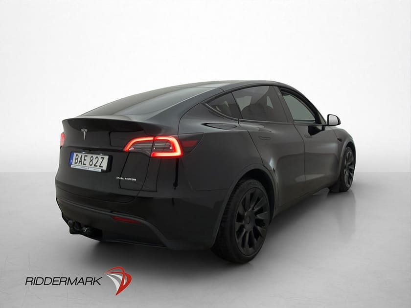 Bild 5 av Tesla Model Y Long Range AWD MOMS Autopilot 1 Brukare Drag