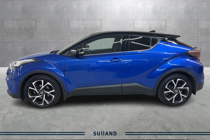 Bilde 2 av Toyota C-HR Hybrid 1.8 Dynamic Tech med lav. km. stand !