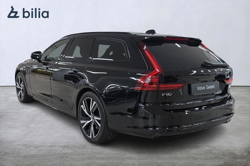 Bild 2 av Volvo V90 Recharge T8 R-Design/Dragkrok/HarmanKardon/Panorama/360° kamera