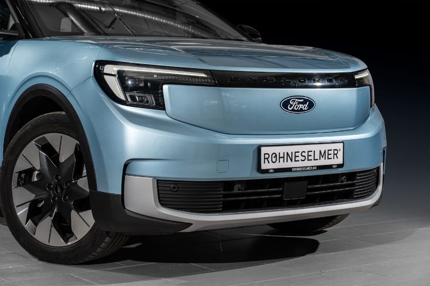 Bilde 2 av Ford Explorer EV Extended Range AWD Premium Matrix Massasje Krok Serviceavtale ACC+++
