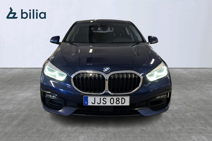 Bild 5 av BMW 118i S o v hjul/Tonade rutor/skinnklädsel/