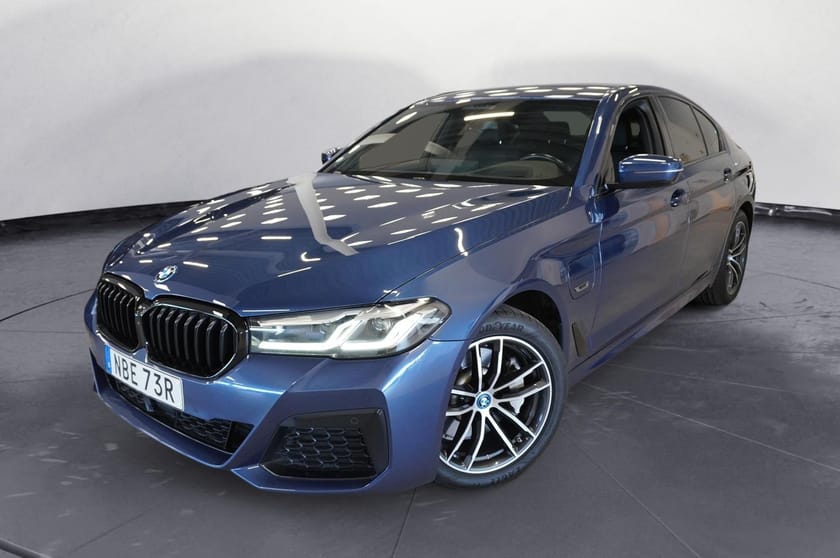 Bild 1 av BMW 530e xDrive Sedan M-Sport Innovation H K Drag DAP