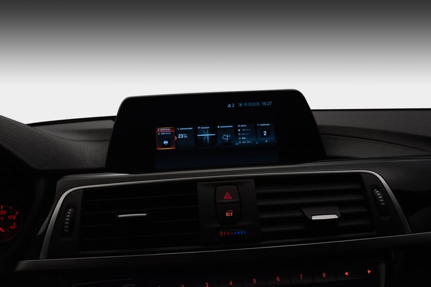Bilde 2 av BMW 318i Touring Ryggekamera,Hengerfeste,Park sensor fremme og bak