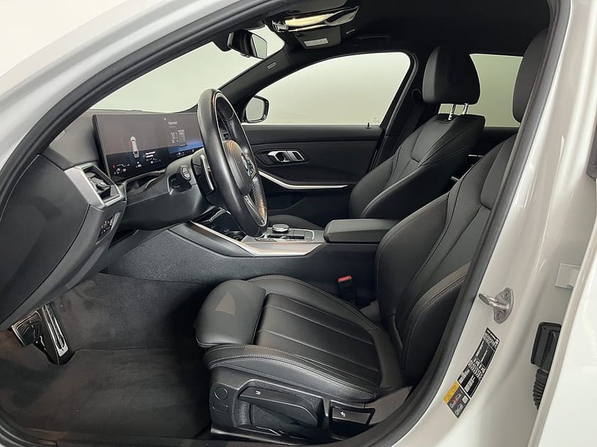 Bild 5 av BMW 330e xDrive Touring