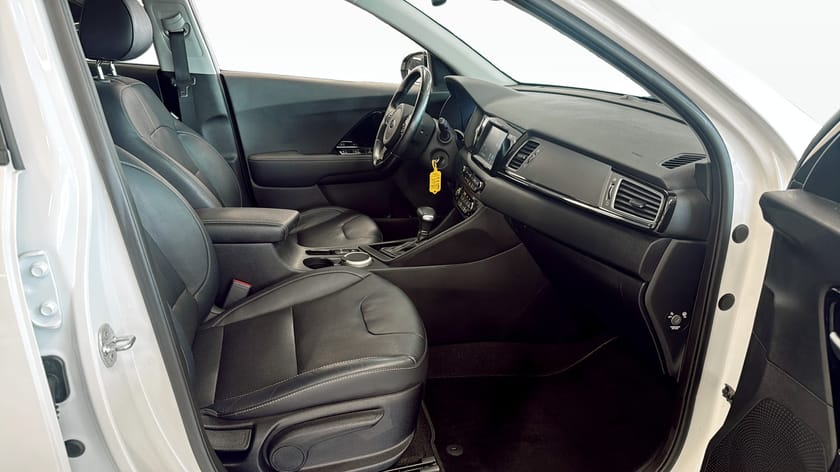 Bild 3 av Kia Niro Hybrid 1,6 141hk ADVANCE PLUS
