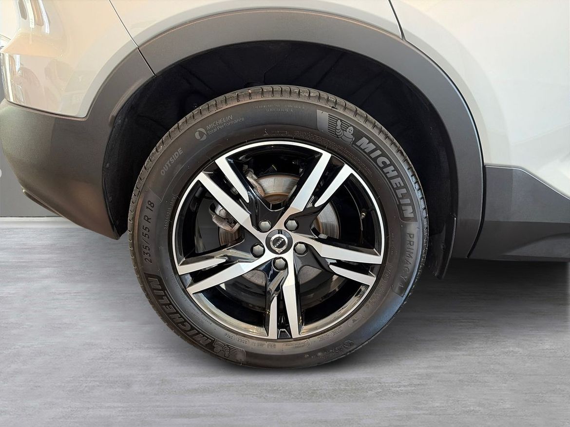 Volvo XC40 2025 - miniatyr 7