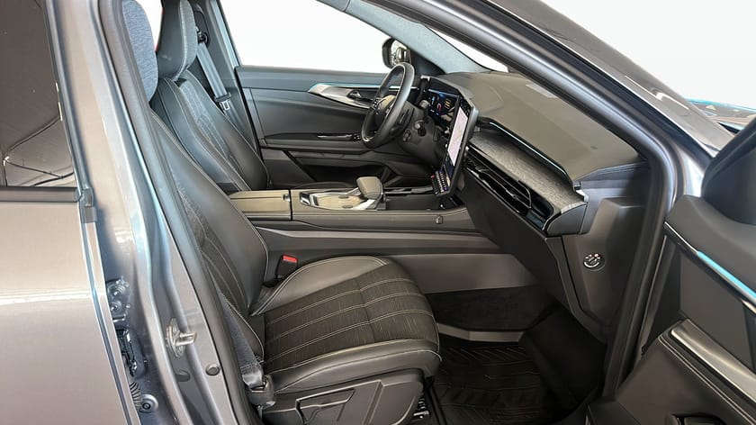 Bild 3 av Renault Austral E-TECH Techno Fullhybrid 200  Pano Kamera 3,95% räntekampanj