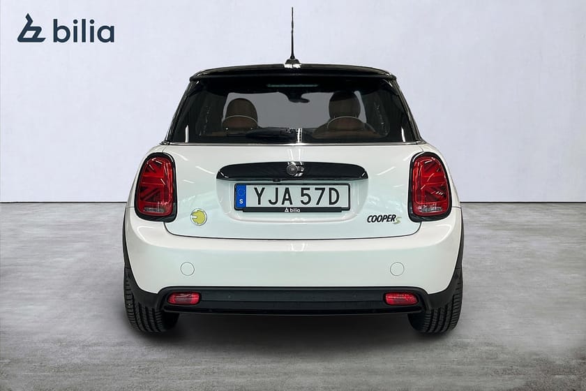 Bild 4 av MINI Cooper SE | MAXIMIZE |H&K|PANORAMA|LÄDER|VÄRMARE|