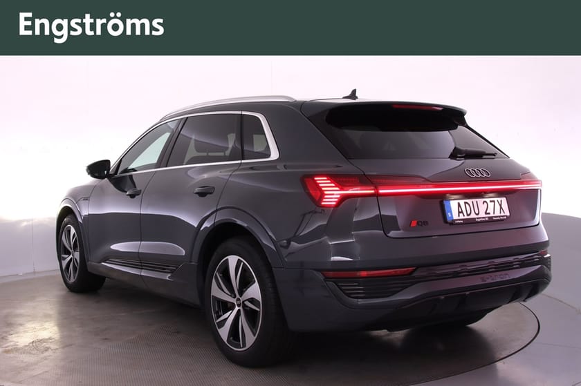 Bild 4 av Audi Q8 50 e-tron quattro 340Hk S-LINE