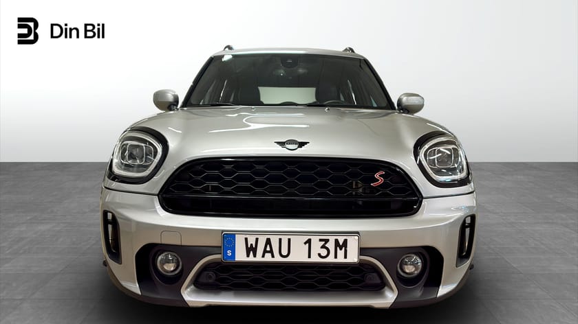 Bild 4 av MINI Countryman Cooper S ALL4 Steptronic 178hk/Panorama/S+V-Hjul