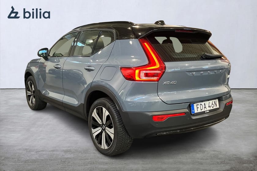 Bild 2 av Volvo XC40 Recharge Core Dragkrok halvautomatisk