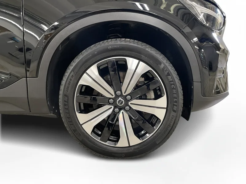 Bild 9 av 18 – Volvo C40 Recharge Core
