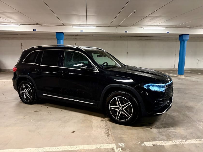Bild 2 av Mercedes-Benz EQB 250+