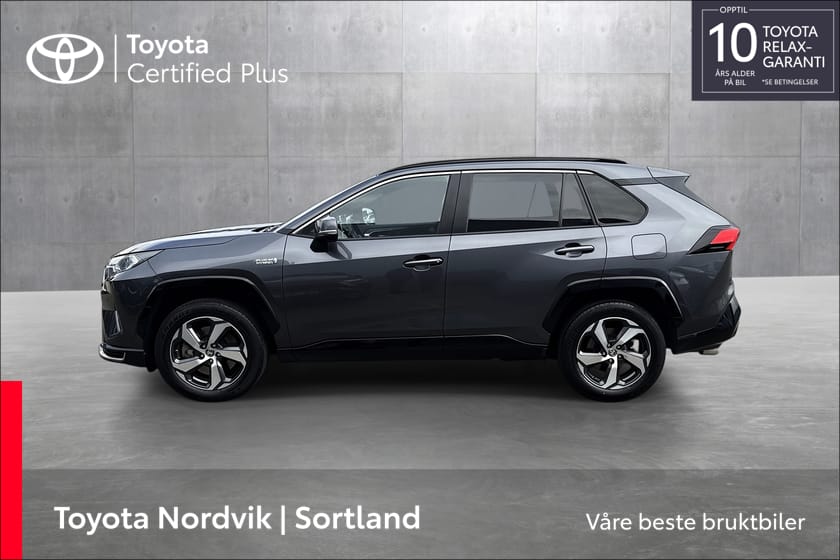 Bilde 2 av Toyota RAV4 Plug-in Hybrid Ladbar hybrid/306 hk/AWD/Active tech/Krok