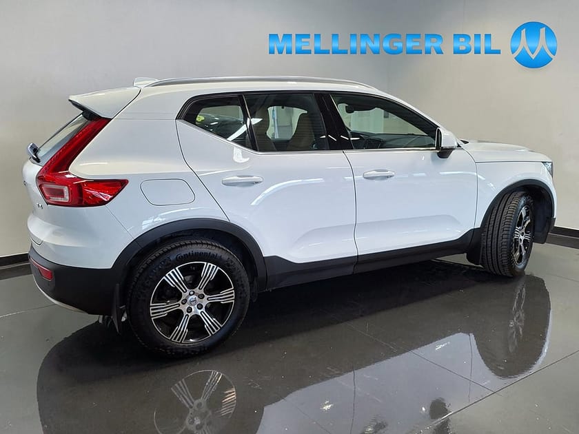 Bild 3 av Volvo XC40 T3 Geartronic Inscription Drag
