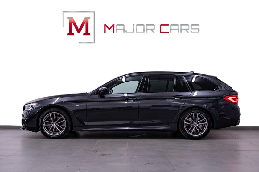 Bild 3 av BMW 520d xDrive Touring M Sport Live Cockpit H/K M-Chassi Kamera Drag