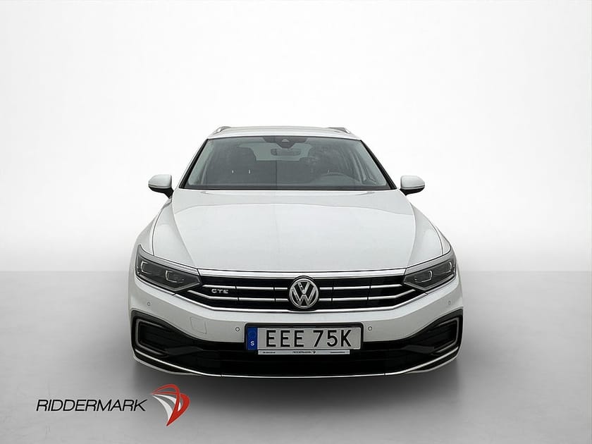 Bild 2 av Volkswagen Passat Sportscombi GTE 1.4 TSI Kamera Navi Adapt-fart Drag
