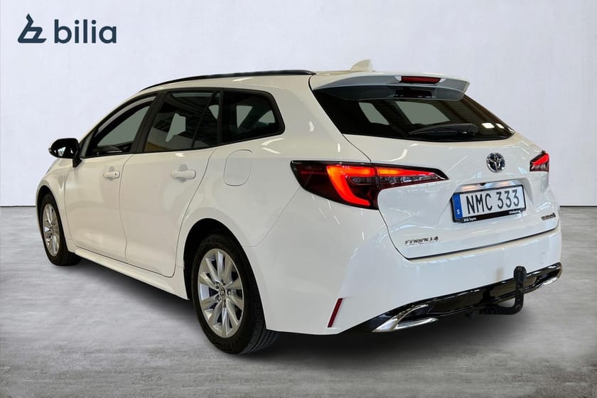 Bild 2 av Toyota Corolla Touring Sports Hybrid e-CVT 140hk