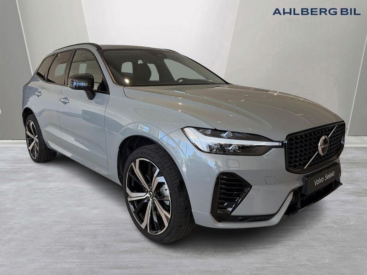 Volvo XC60 2025