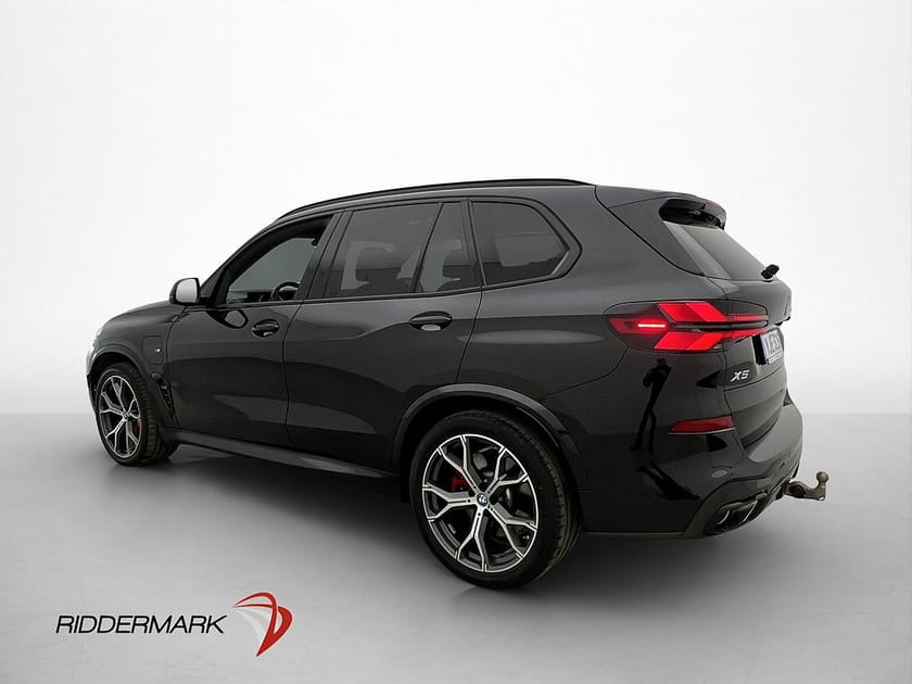 Bild 5 av BMW X5 xDrive50e M Sport Innovation Luft 360° H/K Pano SoftC