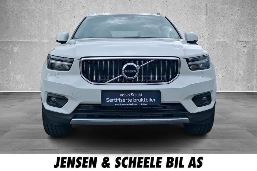 Bilde 2 av Volvo XC40 T5 Inscription - El. forseter, Cruise, Tonede ruter